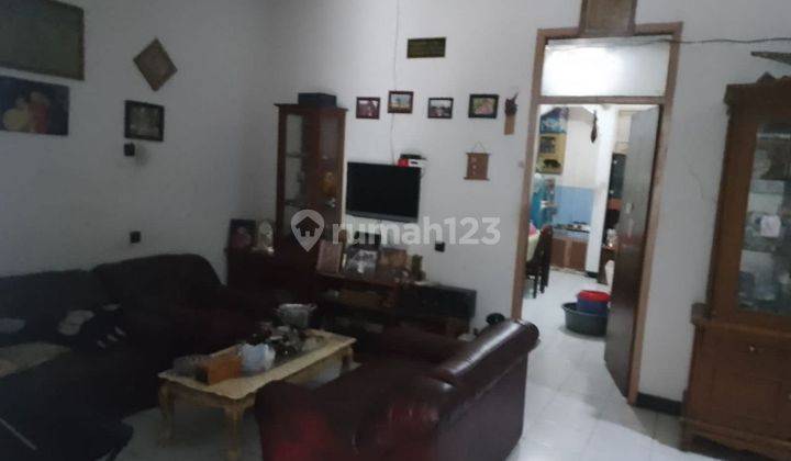 rumah siap huni bagus di komplek area dekat paster 2