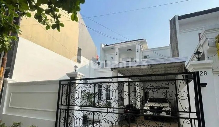 Rumah Minimalis di Komplek Kiara Sari Buah Batu