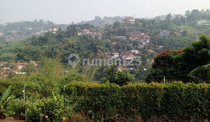 Rumah Vila Siap Huni Semi Furnish di Dago Resort Pakar Rumah Vila Siap Huni Semi Furnish di Dago Resort Pakar