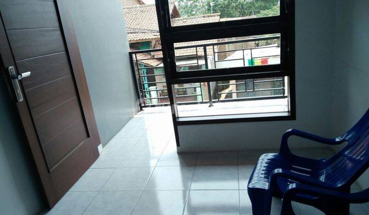 Ruko Murah Tinggal Dipakai Jualan Di Ujung Berung 63.0 m² 2
