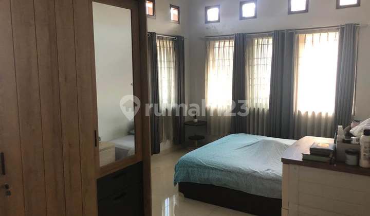 Rumah Hook Siap Huni di Rajamantri Turangga Buah Batu 2