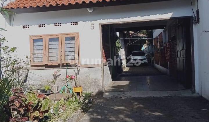 Rumah Siapa Huni Luas Tanah Besar di Antapani