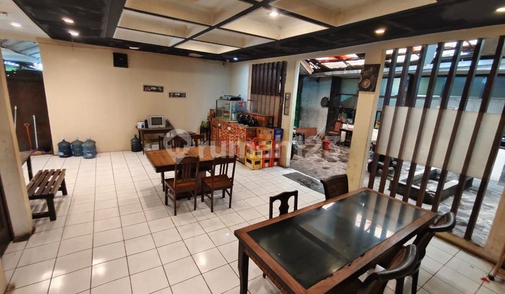 Suitable house for business in Riau 2