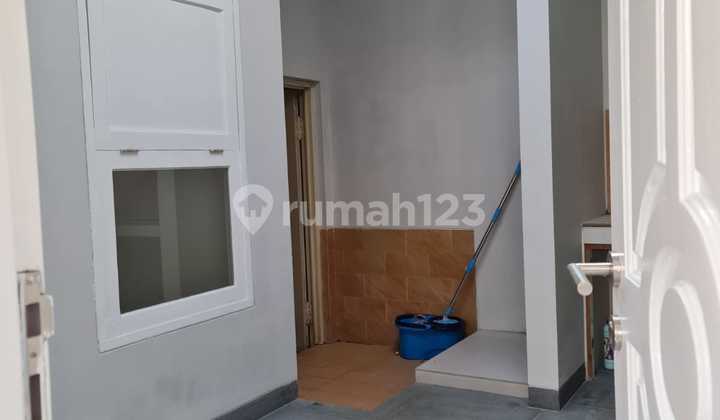 RUMAH CANTIK BRAND NEW SIAP HUNI POSISI HOEK DI NUSALOKA BSD 2