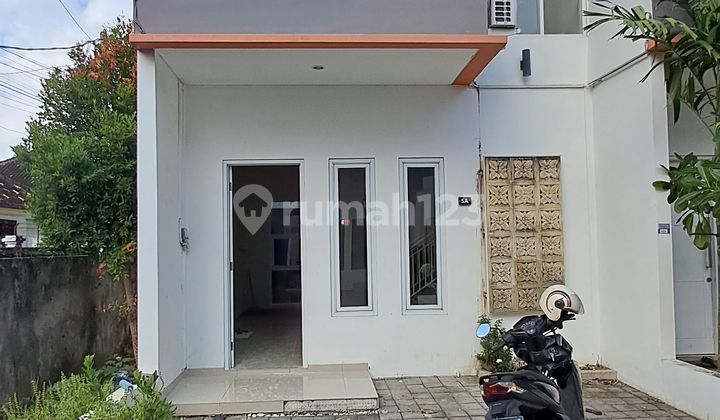 City Center House. Just a Walk to Renon Plaza. City Center House. Just a Walk to Renon Plaza.