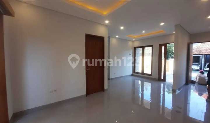 Rumah Baru Di Pusat Kota Denpasar Dengan Akses Jalan 2 Mobil 2