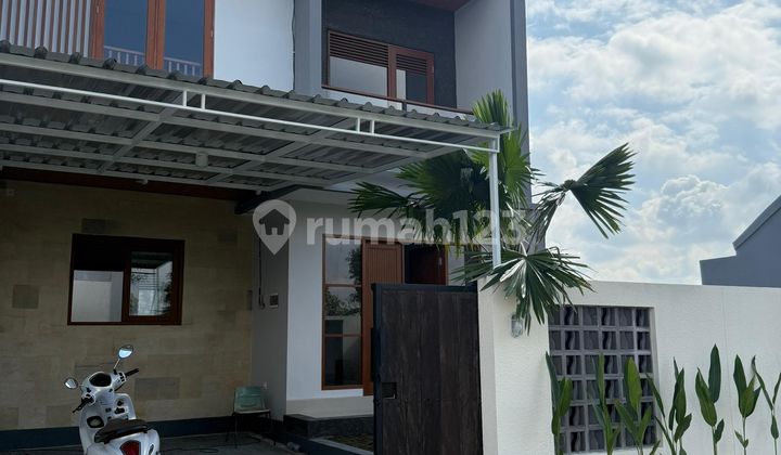 Modern Minimalist 2-Story New House in Dalung