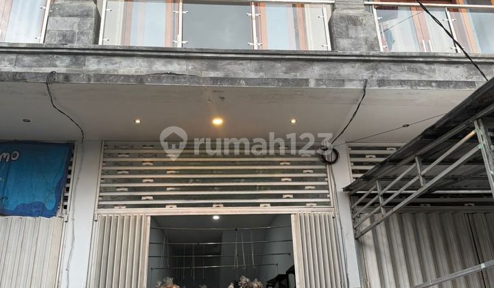 Ruko di Monang Maning 2 Lantai Siap Pakai