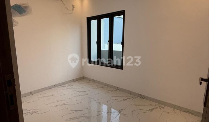 Rumah Baru Ready Di Jatinegara Kaum Siap Huni (akses 2 Mobil) Di Jakarta Timur Pulogadung 2