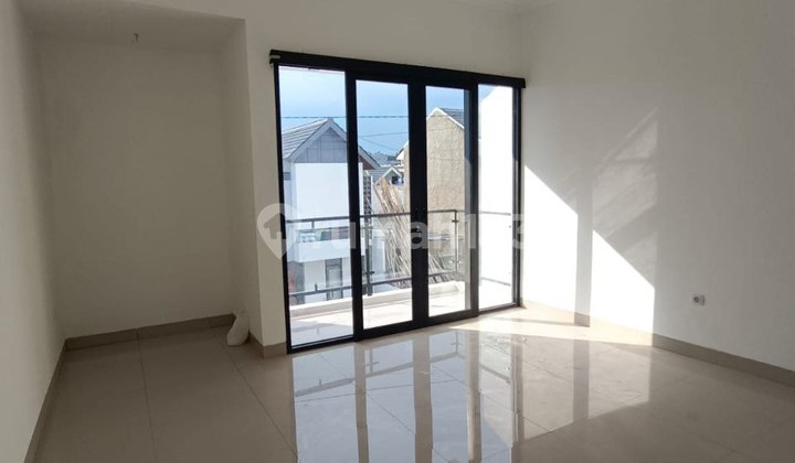 Villa House Cihanjuang, New READY-TO-OCCUPY Cheap, Near North Cimahi City, West Bandung For Sale 2