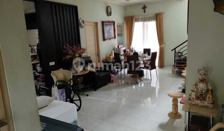Dijual Cepat Rumah Di Pondok Hijau Golf Cluster Topaz 2