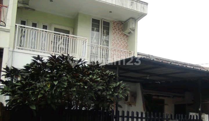Disewa Rumah di Kelapa Gading Jakarta Utara 5 KT (Minimal 2 Tahun)