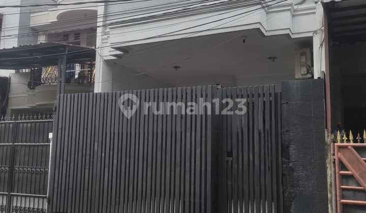 Jual Rumah di Pondok Kelapa 2 Kamar Tidur Jual Rumah di Pondok Kelapa 2 Kamar Tidur