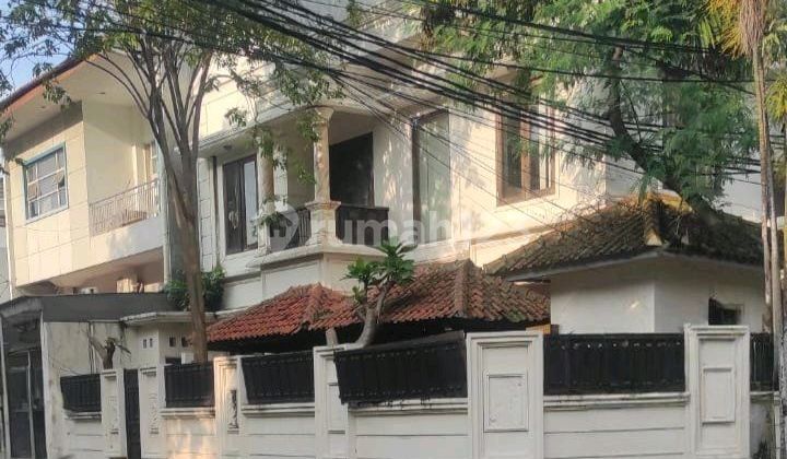 For Rent House in Cempaka Putih 5 BR (can be used for Dormitory or Employee Mess)