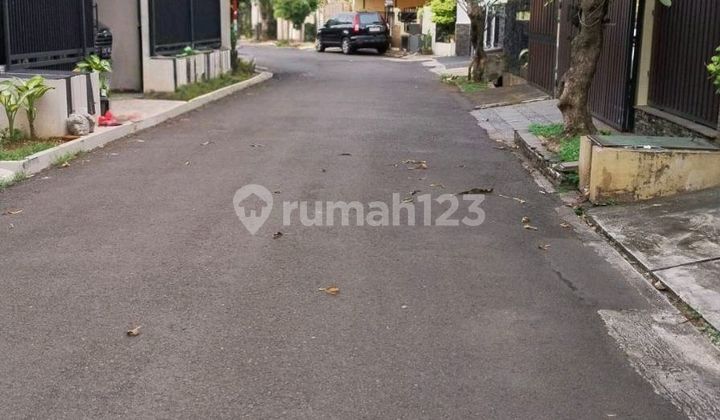 Di Sewakan Rumah di Pondok Kelapa - Baru, Rapih dan Lingkungan Elite 2