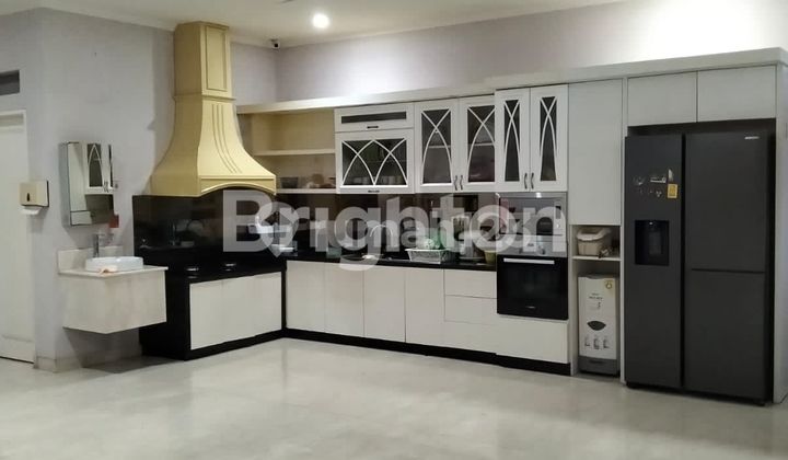 NEAT HOUSE IN ALAM SUTERA 2