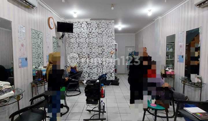 For Quick Sale: 2-Storey Shop House in Kosambi Baru Housing, Suitable for Laundry, Salon, Online Shop. For Quick Sale: 2-Storey Shop House in Kosambi Baru Housing, Suitable for Laundry, Salon, Online Shop.