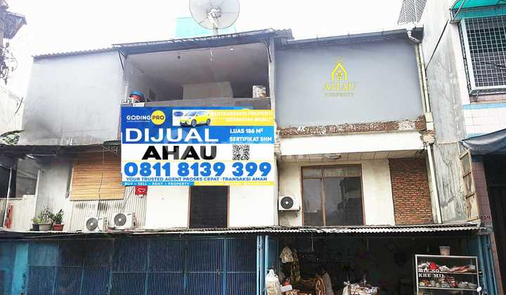 Rumah Strategis Teluk Gong Jl. J Luas 186m2 Ada Kost 10 Kamar Shm