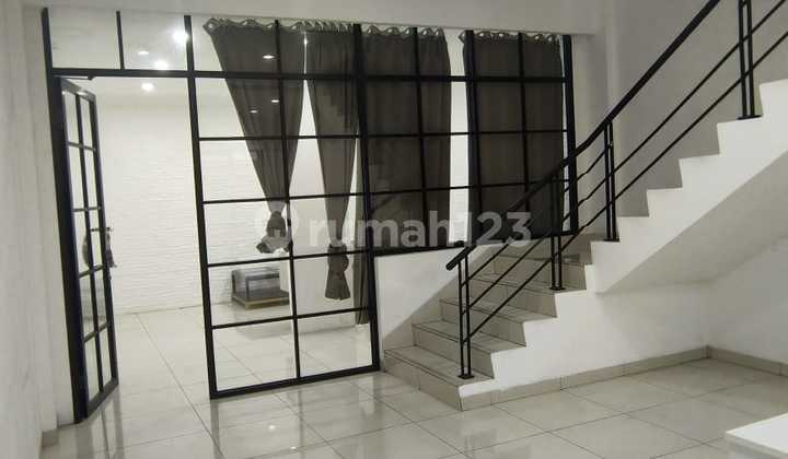 Ruko CBD Pluit 4.5 Floors Emporium Pluit 5x15m Block B Strategic Location 2