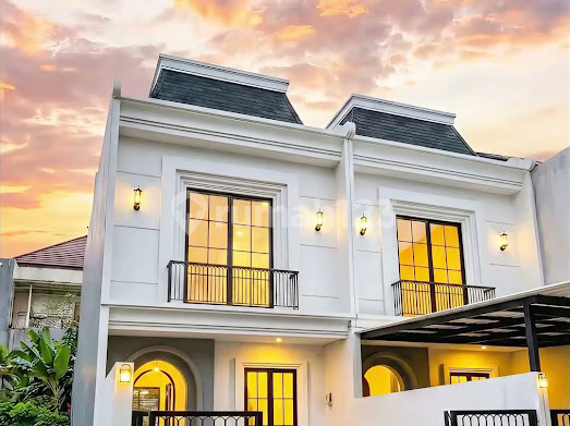 Rumah Baru Meruya Puri Bergaya American Classic 112.5M2 Free 4 Ac