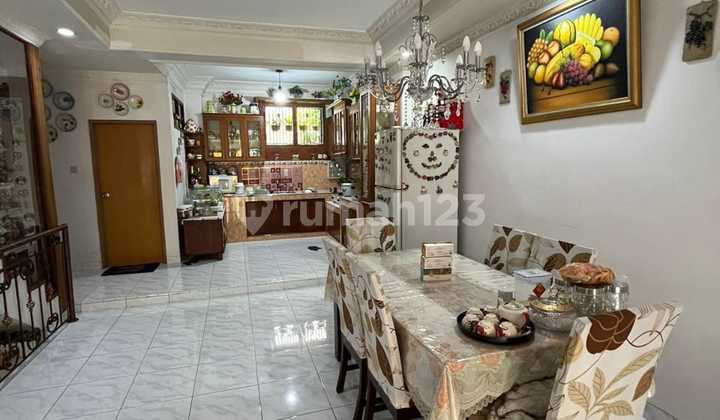 Jual Ruko Komplek Duta Mas 5x16 Meter 4.5 Tingkat Full Hadap Barat Lokasi Startegis Jual Ruko Komplek Duta Mas 5x16 Meter 4.5 Tingkat Full Hadap Barat Lokasi Startegis