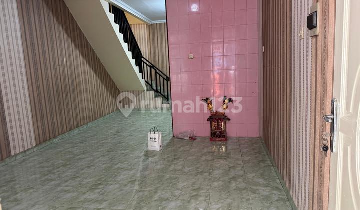 Sewa Rumah Teluk Gong 2 Lantai 4.5 X 15 Meter Bawah Plong 2 Lantai Carport 1 Mobil Bisa Untuk Online Shop Cuci Walet Bimbel