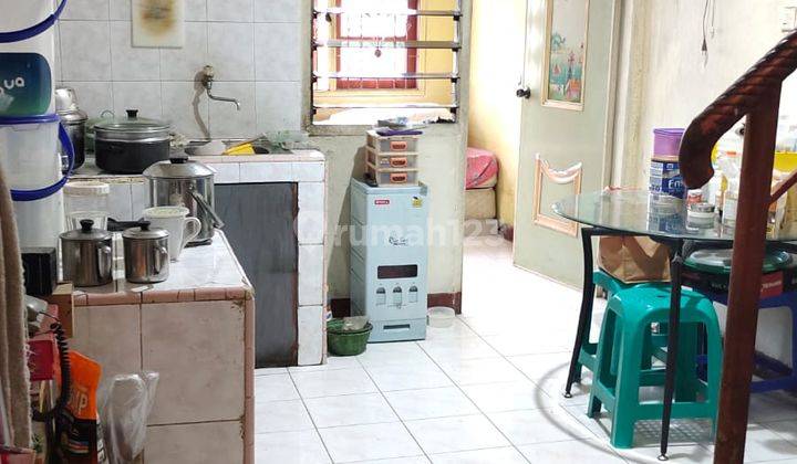 Jual Rumah Murah Kampung Gusti 3x8 Meter 4 Tingkat Row Jalan 2 Mobil Penjaringan 2