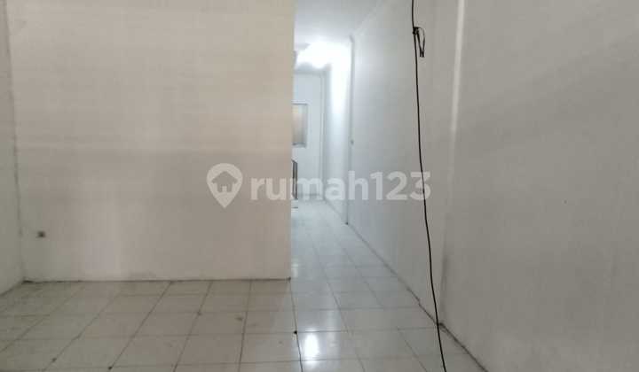 Ruko 3.5 Lantai 4.3X17.3 Duta Mas bisa Buat Usaha Hdp Timur Ruko 3.5 Lantai 4.3X17.3 Duta Mas bisa Buat Usaha Hdp Timur