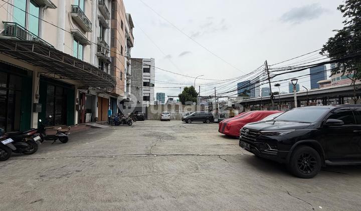 Strategic Daan Mogot Grogol Shop-House 4x16.5 Meters, 5 Floors Office. 2