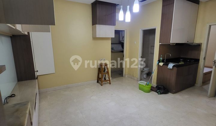 Sewa Apartemen Teluk Intan Sapphire 3 Kamar Tidur Lantai Marmer Ada Water Heater Semi Furnish Unit Lt.18 Sewa Apartemen Teluk Intan Sapphire 3 Kamar Tidur Lantai Marmer Ada Water Heater Semi Furnish Unit Lt.18