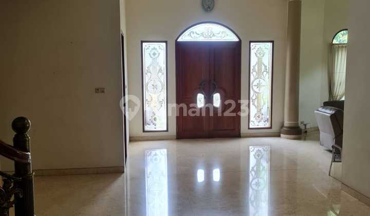 Rumah Bagus di Jl. Senayan Bintaro Jaya, Pd. Pucung, Kec. Pd. Aren, Kota Tangerang Selatan, Banten, Bintaro