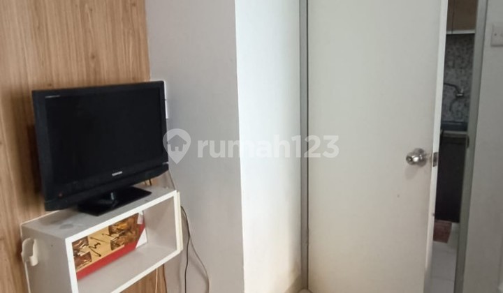 For Rent: Green Bay Apartment, 2 Bedroom Type, Furnished 2