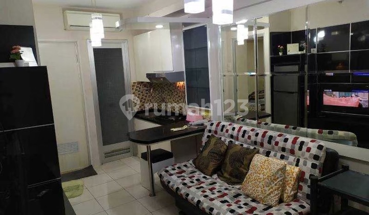 For Rent: Green Bay Apartment, 2 Bedroom Type, Furnished