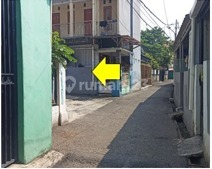 Affordable 2-Story House on Jl Swadaya 2, Tanjung Barat, Jagakarsa 2