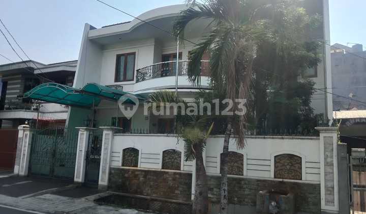 Super cheap 2-story house in South Mandala, Tomang, Grogol Petamburan Super cheap 2-story house in South Mandala, Tomang, Grogol Petamburan