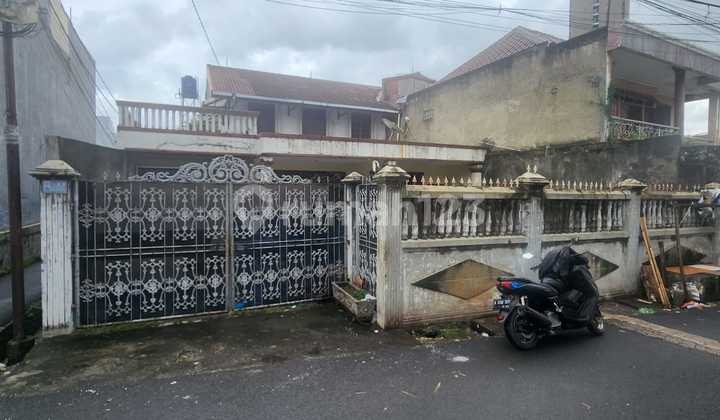 Rumah murah 2lt di Jl Jomas, Meruya Utara,kembanga