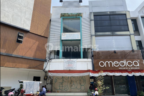 Ruko Murah Bgt 3Lt di Jl Raya Boulevard Barat,Kelapa Gading Barat