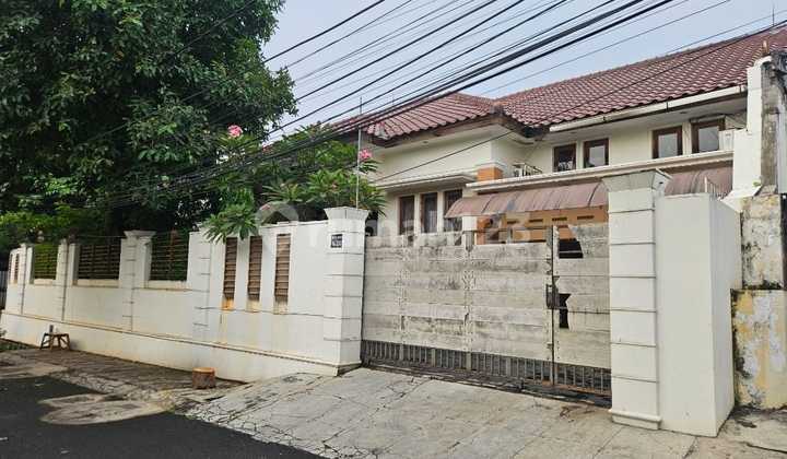 Rumah murah 2lt di Jl Anggur 3,Cipete Selatan,Cilandak Rumah murah 2lt di Jl Anggur 3,Cipete Selatan,Cilandak