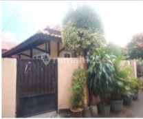 Cheap old house in Fisheries Alley, Tanjung Barat, Jagakarsa 2