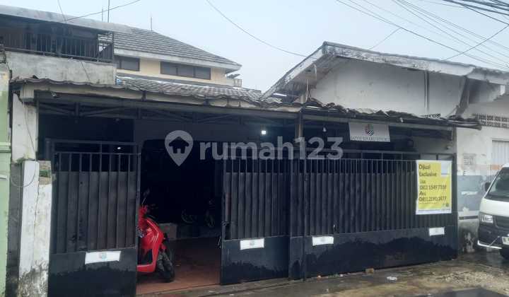 2-story affordable house on Depsos Street, Bintaro, Pesanggrahan