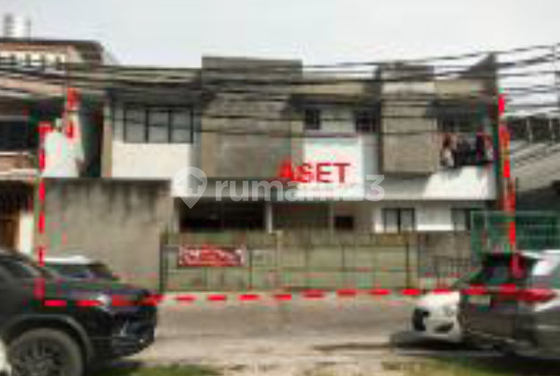 Affordable 2-story house in Pakuwon, Jelambar Baru, Grogol Petamburan Affordable 2-story house in Pakuwon, Jelambar Baru, Grogol Petamburan