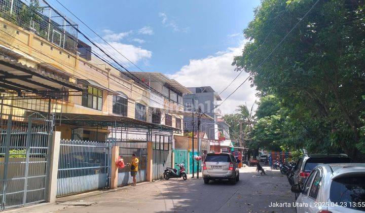 Rumah murah 3lt di Villa kapuk Mas,Jl vikamas raya,Kapuk Muara 5 2