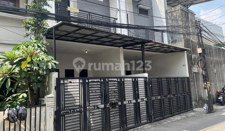 Rumah Murah Bgt 3Lt di Jl Buni,Jatipulo,Palmerah,Jakbar 2