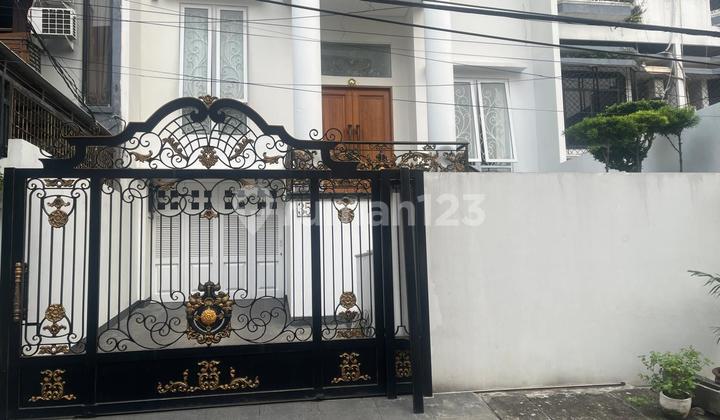 Rumah Murah bgt 2lt di Jl Pintu air 4,Pasar Baru,Sawah besar Rumah Murah bgt 2lt di Jl Pintu air 4,Pasar Baru,Sawah besar