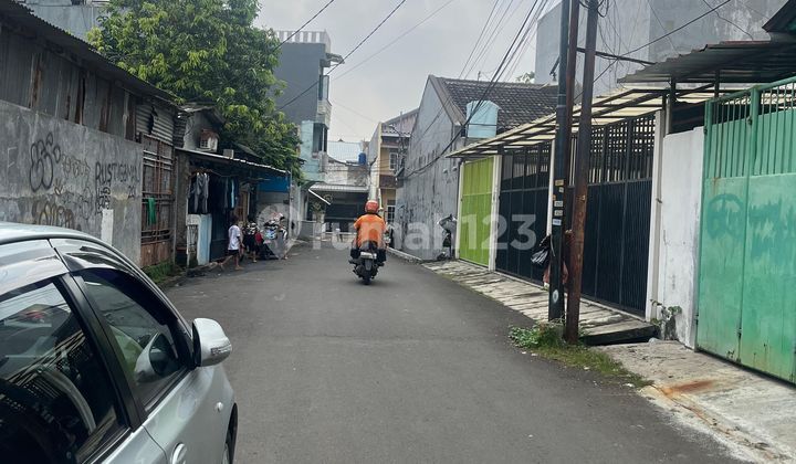 Super cheap 2-story house on Jl Asia Baru, Duri Kepa, Kebon Jeruk 2