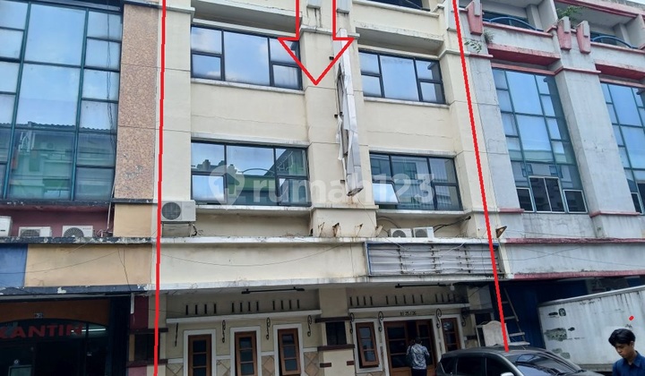 2 Ruko Gandeng Murah Bgt 4Lt di Pertokoan Duta Mas, Rs Fatmawati 2 Ruko Gandeng Murah Bgt 4Lt di Pertokoan Duta Mas, Rs Fatmawati