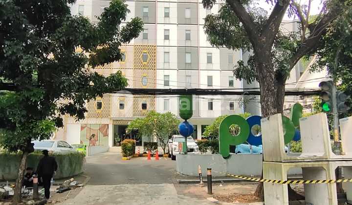 Cheap 2-star hotel on Jl. Prof. Dr. Soepomo, West Tebet Cheap 2-star hotel on Jl. Prof. Dr. Soepomo, West Tebet