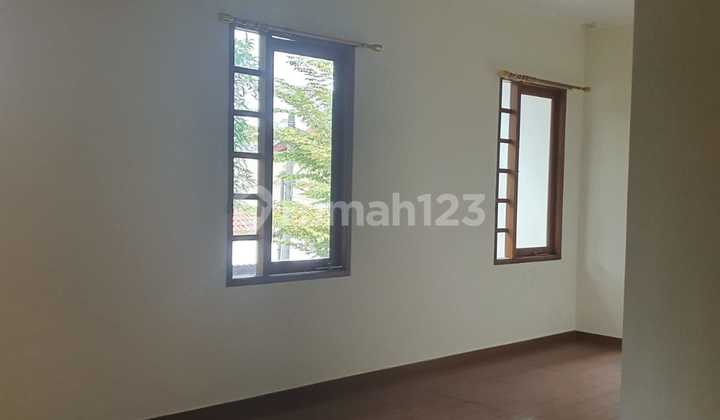 Rumah Murah 2lt di Jl Melati Lestari Indah,Lebak Bulus,Cilandak 2