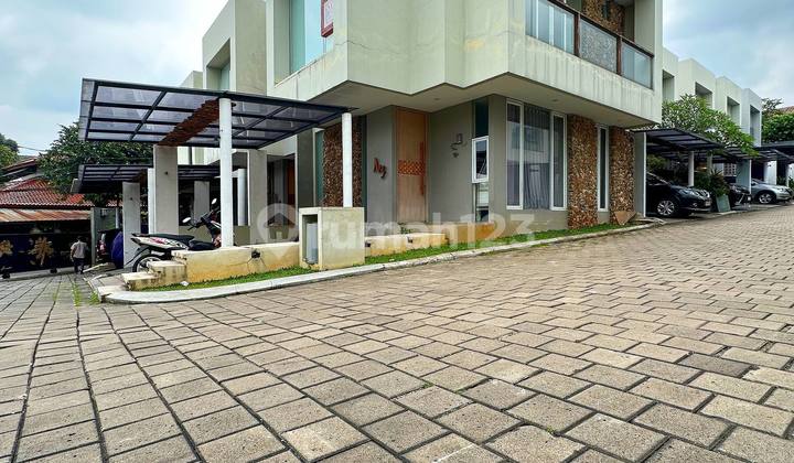 Rumah Secondary Posisi Hook Dalam Cluster Strategis di Setu - Cipayung, Jakarta Timur 2