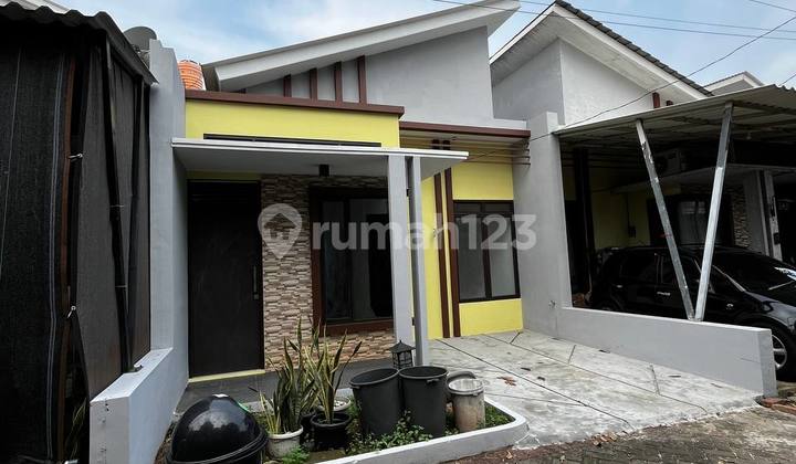 Large Land House in an Islamic Neighborhood, Flood-Free Near Cimuning Bekasi Large Land House in an Islamic Neighborhood, Flood-Free Near Cimuning Bekasi